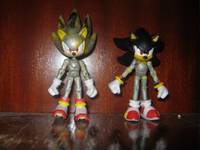 Hyper Shadic and Eddie (Sonic) Custom Action Figure