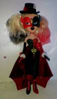 Maquerade Harley Quinn Bratz (Batman) Custom Action Figure