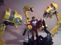Lego Marvel Legends Iron Man Suit up Gantry (Lego) Custom Diorama / Playset