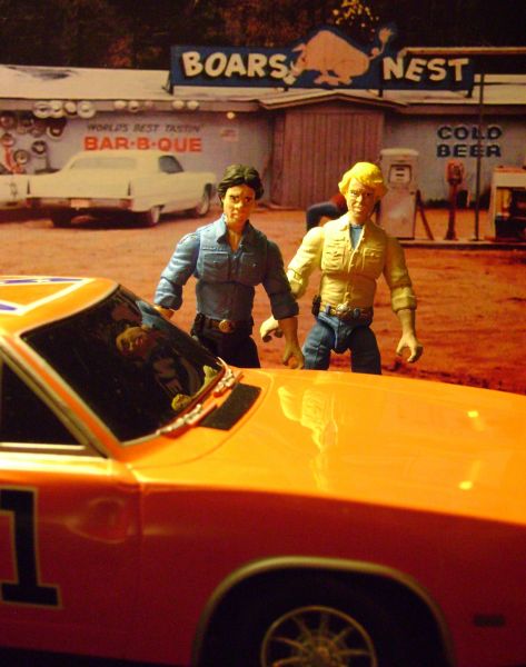Bo & Luke Duke (Dukes of Hazzard) Custom Action Figure Bo & Luke Duke (Dukes of Hazzard) Custom Action Figure