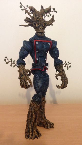 Groot ( Guardians of the Gslaxy) (Marvel Legends) Custom Action Figure