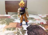 Goku Super Sayian Yadrat Armor (Dragonball Z) Custom Action Figure