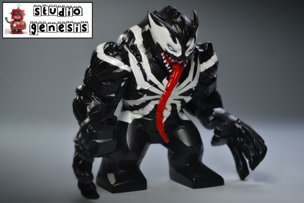 venom wolverine lego