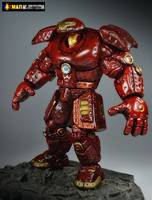 Hulkbuster Armor Battle Damage (Marvel Legends) Custom Action Figure