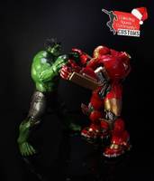 Hulkbuster (Avengers: Age of Ultron Movie Concept) (Marvel Select) Custom Action Figure