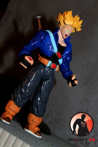 Dragon Ball Figures Future Trunks Saiyan Armor