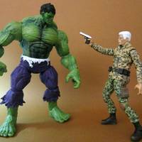 Bruce Banner the Hulk (Marvel Select) Custom Action Figure