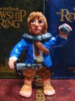 Halfling in Blue Coat( Figurine) (Lord of the Rings) Custom Miniature / Figurine