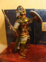 Shield Maiden (Figurine) (Lord of the Rings) Custom Miniature / Figurine