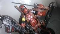Deadpool  classic (Marvel Legends) Custom Action Figure