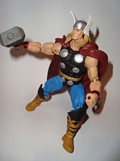 Classic Thunder God Cape - Scottacus Customs : Action figure tailor