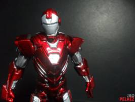 Iron Man mark 33 "Silver Centurion" (Iron Man) Custom Action Figure