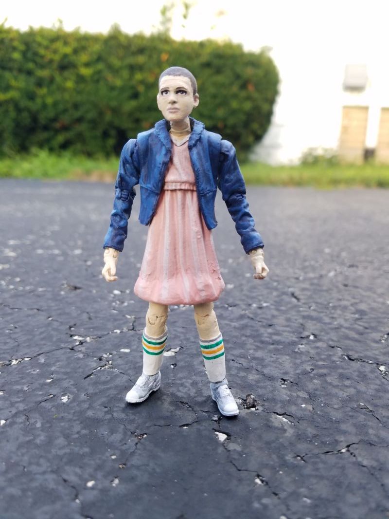 stranger things figure eleven