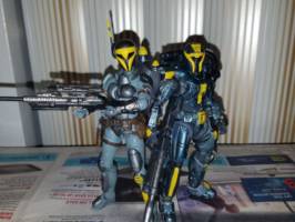 Black Series Mandalorian Retro Crusader (Star Wars) Custom Action Figure [Are you a little short to be a mandalorian?]