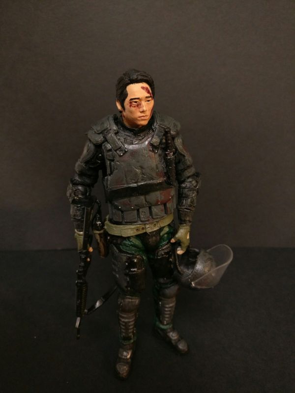 custom riot figure