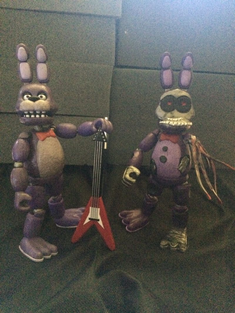 fnaf withered bonnie figure