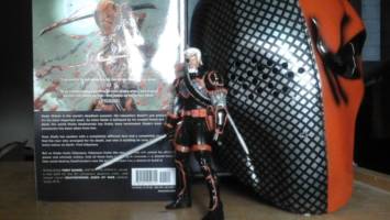 Deathstroke  ( Tony  Daniel Style ) (DC Universe) Custom Action Figure