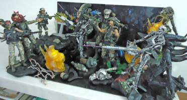 Alien vs Predator vs Terminator vs Colonial Marine Diorama (UPDATED) (Alien vs Predator) Custom Diorama / Playset