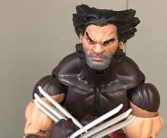 Wolverine with unmasked head (Marvel Legends) Custom Action Figure