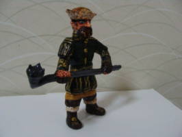 Dwarf Warrior with Warhammer No.II (Hobbit) Custom Miniature / Figurine [Right]