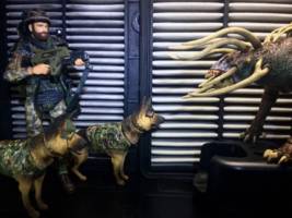 Dog Handler / Colonial Marine (Aliens) Custom Action Figure [Colonial Marine / Dog Handler]