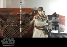 Rey With Jakku Speeder (Star Wars) Custom Vehicle