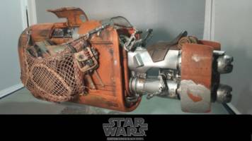 Rey With Jakku Speeder (Star Wars) Custom Vehicle