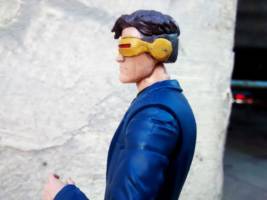Cyclops (Marvel Legends) Custom Action Figure