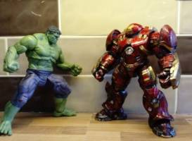 Hulk (Marvel Select) Custom Action Figure