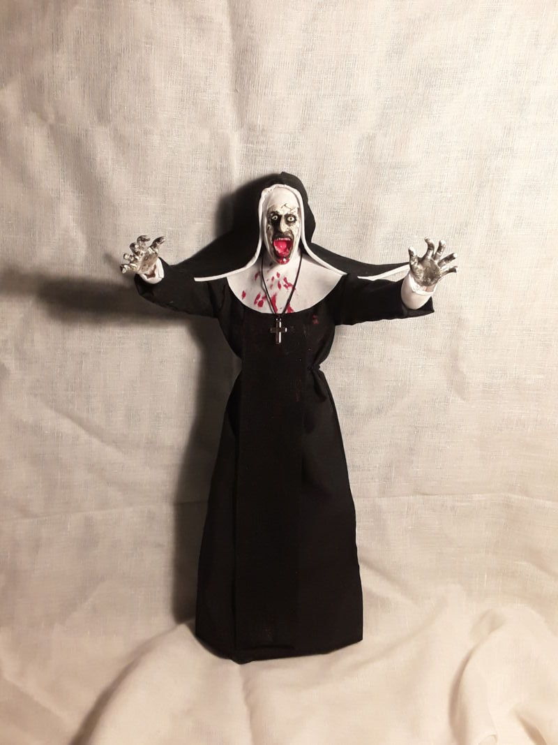 action figure valak