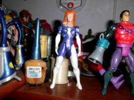 Sue Richard - Mujer Invisible - Fundacion Futuro (Marvel) Custom Action Figure