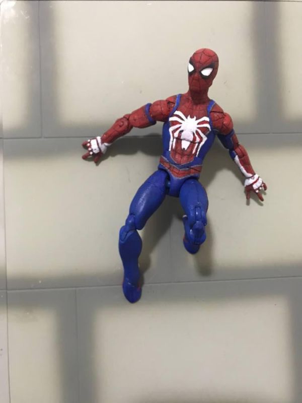 Spider-man PS4 Insomniac custom figure (Spiderman) (Marvel Legends) Custom  Action Figure