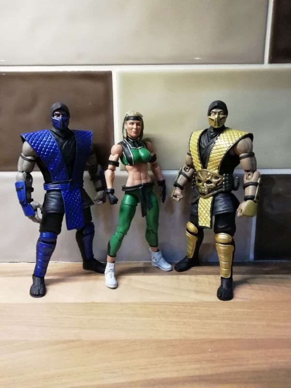 mortal kombat sonya figure