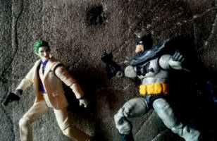 The Joker - DKR version (DC Infinite Heroes) Custom Action Figure [Catch me if you can, Bats !]